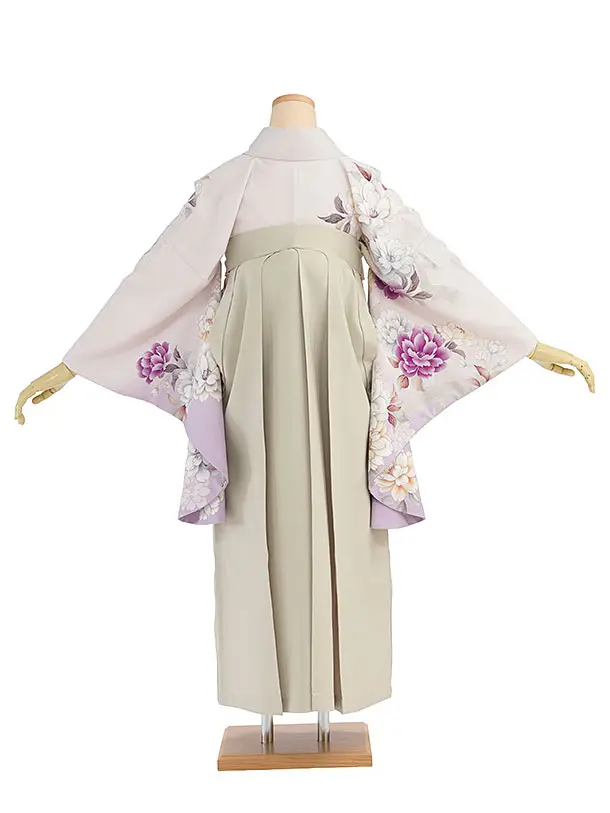 卒業式女性袴 1269 薄桜色 牡丹／ベージュ袴