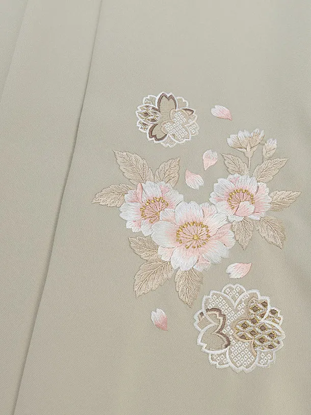 卒業式女性袴 1269 薄桜色 牡丹／ベージュ袴