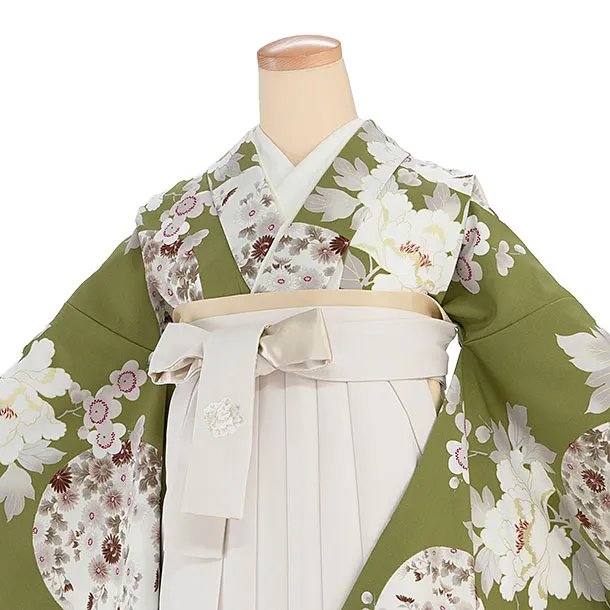 卒業式女性袴 1275 Kansai／抹茶色 牡丹梅／オフホワイト袴