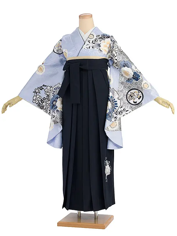 卒業式女性袴レンタル 1329 水色 華雪輪／濃紺袴