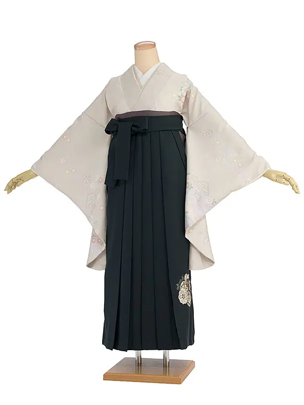 先生,教員向け袴レンタル 1354 ベージュ 秀花瑞祥／深緑 花七宝袴
