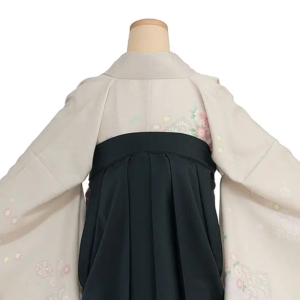 先生,教員向け袴レンタル 1354 ベージュ 秀花瑞祥／深緑 花七宝袴