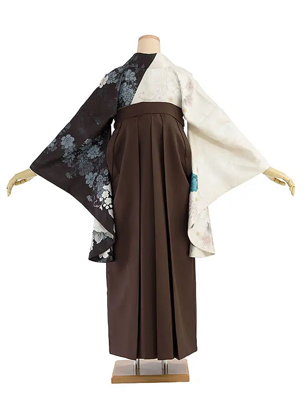 卒業式女性袴レンタル 1461 黒×ベージュ 片身替わり／茶色 花七宝袴