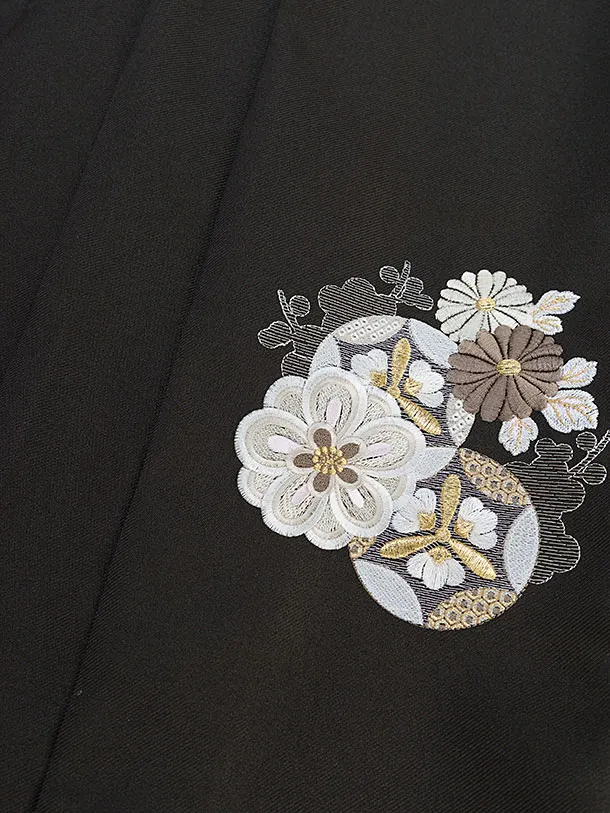 先生,教員向け袴レンタル 1469 クリーム 花七宝／チャコールグレー 花七宝袴