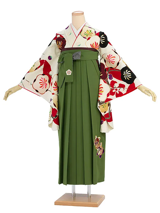 卒業式女性袴 E096 オフホワイト 梅／オリーブグリーン橘刺繍袴