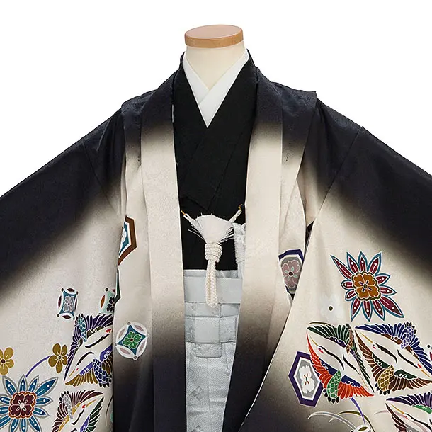 簡単【正絹】七五三(5歳6歳男児) 0642 黒 鷹向かい鶴／銀緑ぼかし亀甲袴