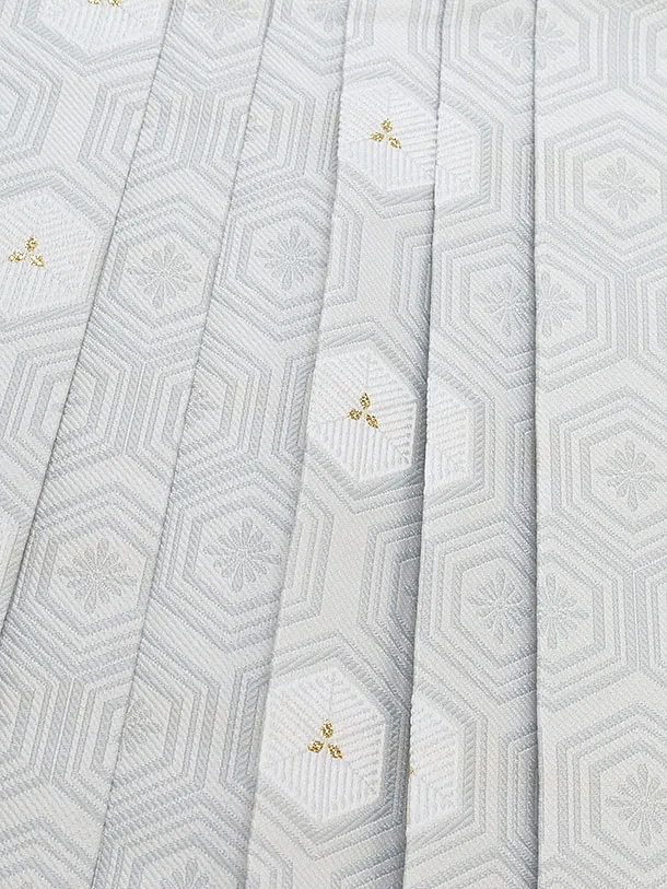 かんたん七五三(5歳6歳男児)0682 華徒然／白×グレー 鷹兜／淡グレー亀甲袴