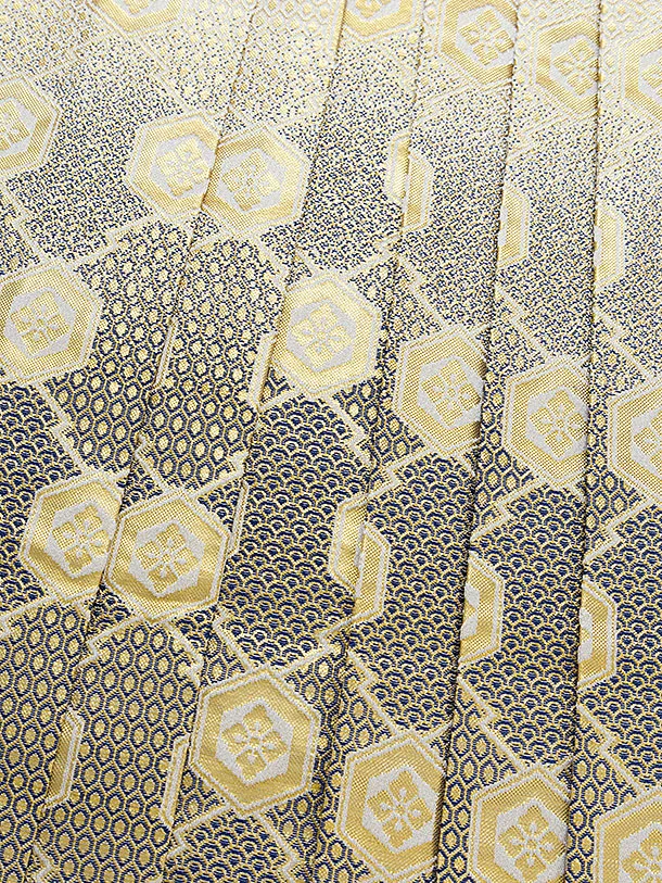 七五三レンタル(5歳6歳男児) 0754 紺×オフホワイト 梅／金亀甲ぼかし袴