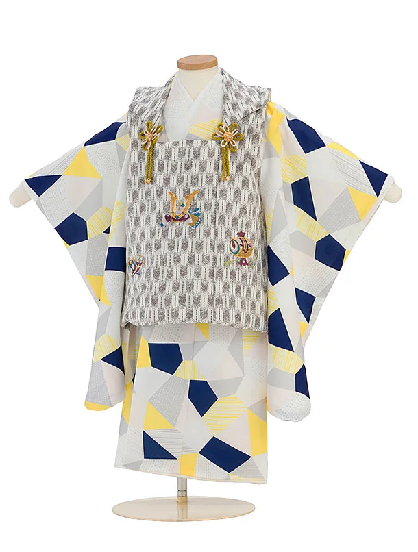 七五三(3歳男児被布) 0772 オフホワイト 兜刺繍／黄紺白グレー 幾何学模様
