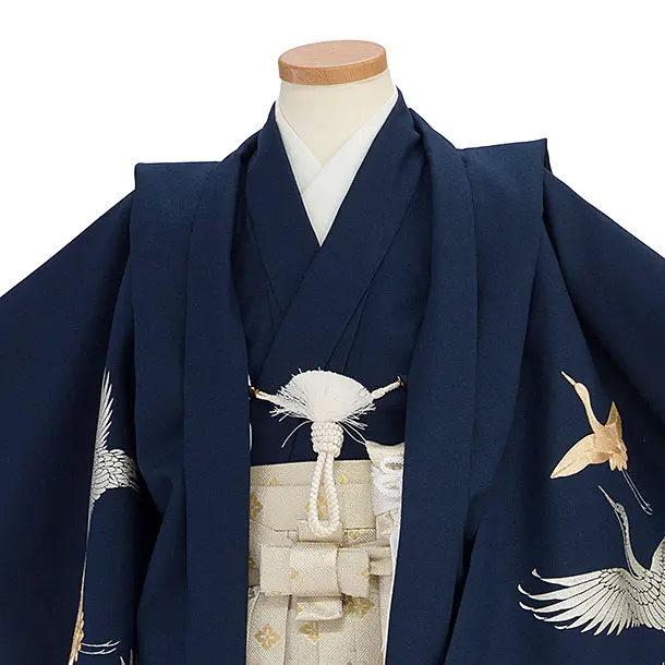 かんんたん七五三レンタル(5歳男児) 0827 紺 鶴刺繍／黒金花亀甲袴