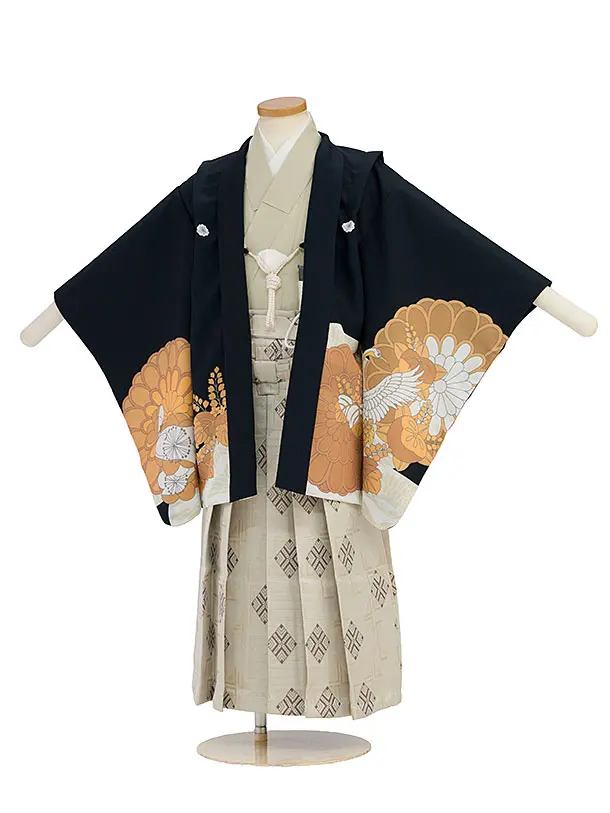 かんたん七五三レンタル(5歳男児) B750 黒 鶴梅菊／ベージュ菱袴