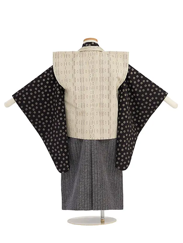 七五三レンタル(5歳6歳男児) C053 ベージュ 陣羽織／黒斜縞袴