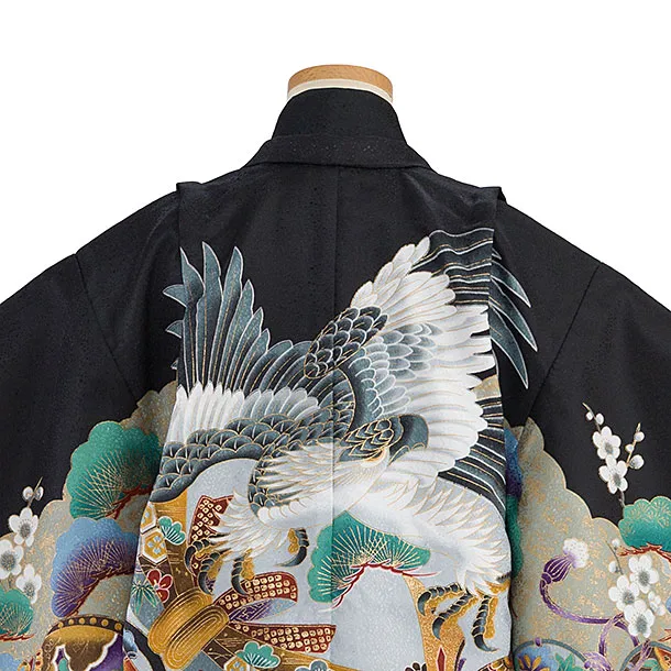 七五三(5歳男児)E164 黒地金タタキ・鷹・兜羽織・黒×グレー縞袴