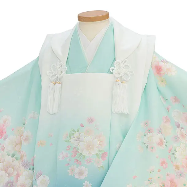 七五三レンタル(3歳女児被布) 0192 白×水色／水色ぼかし 花鈴