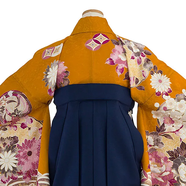 小学生卒業式かんたん袴（女の子）A092 マンダリンオレンジ 華波／紺袴