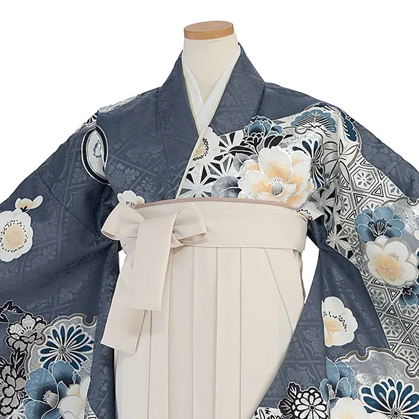 小学生卒業式かんたん袴（女の子）A094 ブルーグレー 華雪輪／オフホワイト袴