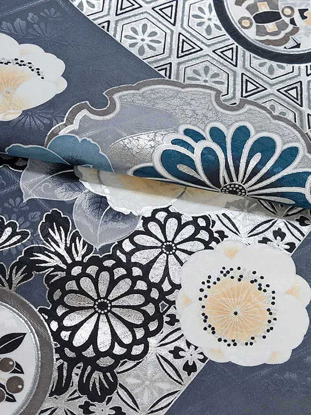 小学生卒業式かんたん袴（女の子）A094 ブルーグレー 華雪輪／オフホワイト袴