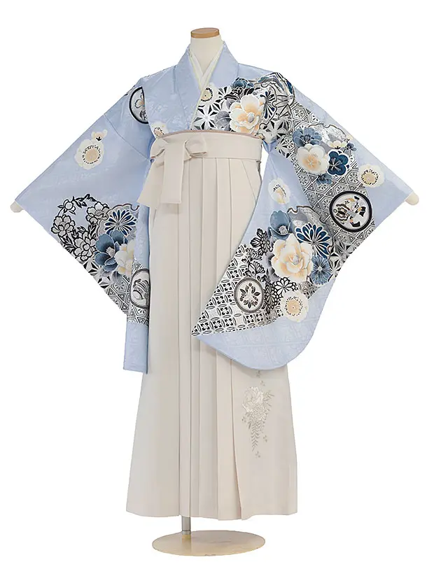 小学生卒業式かんたん袴（女の子）A095 水色 華雪輪／オフホワイト袴