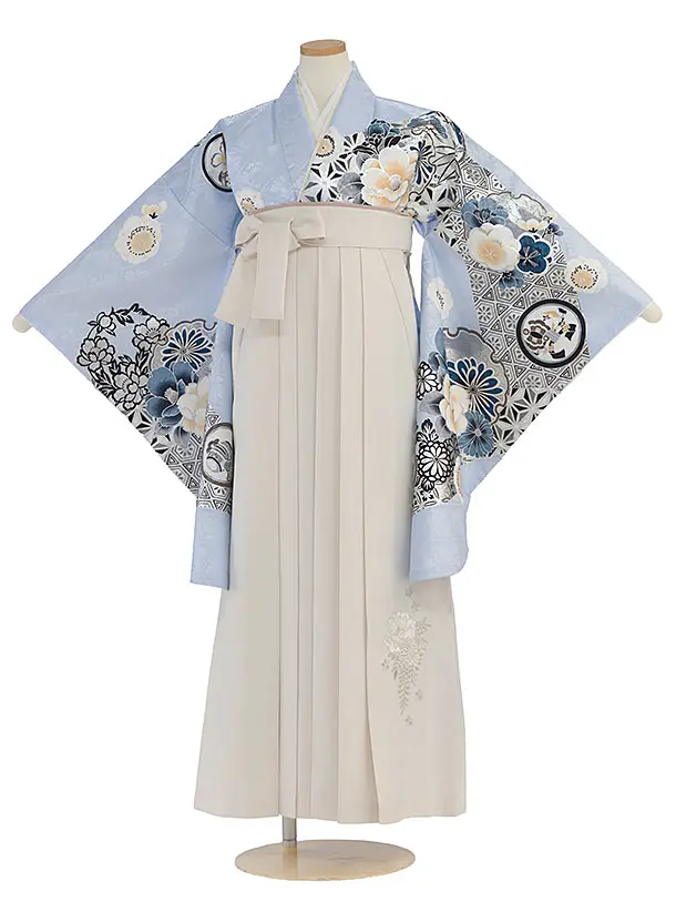 小学生卒業式かんたん袴（女の子）A095 水色 華雪輪／オフホワイト袴
