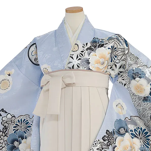 小学生卒業式かんたん袴（女の子）A095 水色 華雪輪／オフホワイト袴