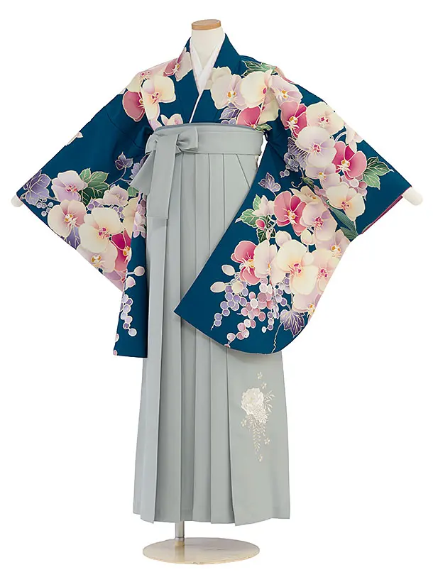 小学生卒業式かんたん袴（女の子）A096 青 胡蝶蘭／グレー袴