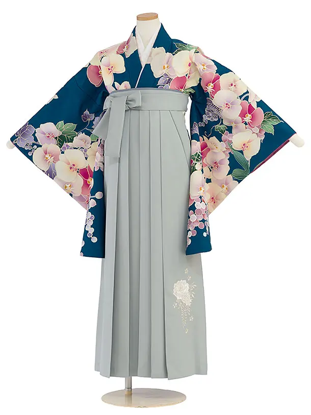 小学生卒業式かんたん袴（女の子）A096 青 胡蝶蘭／グレー袴