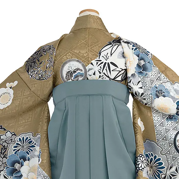 小学生卒業式かんたん袴（女の子）A098 渋茶色 華雪輪／藍鼠色袴