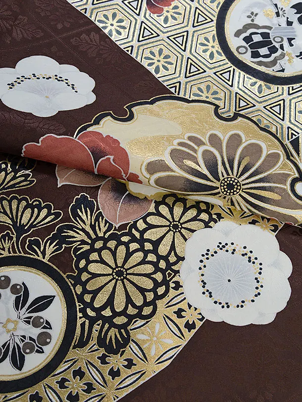 小学生卒業式かんたん袴（女の子）A103 茶色 華雪輪／赤袴