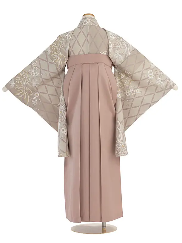 小学生卒業式かんたん袴（女の子）A115 ベージュ菊七宝つなぎ／ピンクベージュ袴