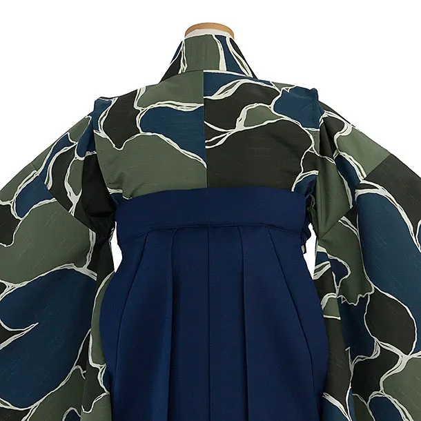 小学生卒業式かんたん袴（女の子）A127 黒青緑 猫／紺袴