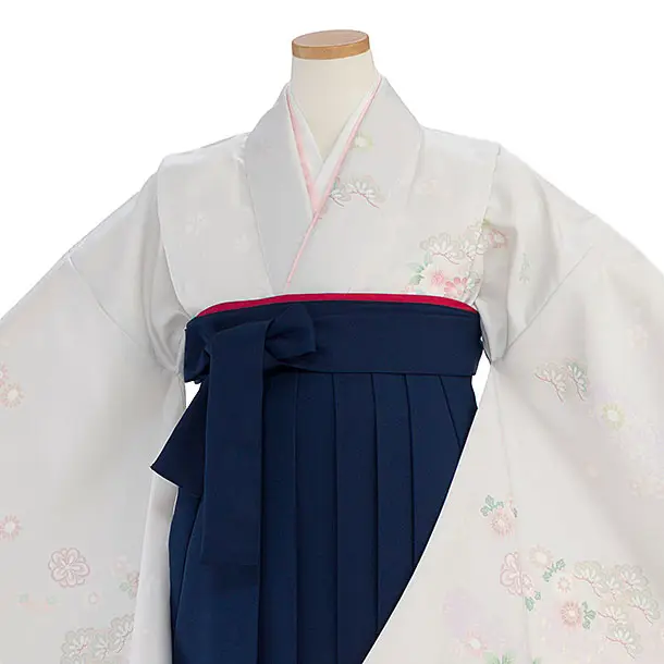 小学生卒業式かんたん袴（女の子）A128 淡グレー 秀花瑞祥／紺袴