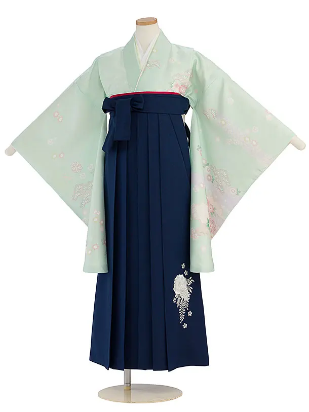 小学生卒業式かんたん袴（女の子）A129 薄緑 秀花瑞祥／紺袴