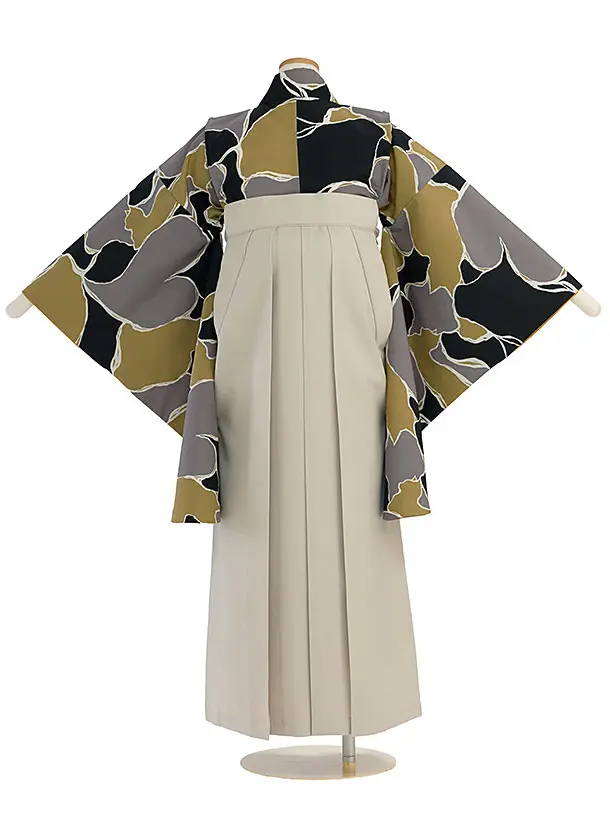 小学生卒業式かんたん袴（女の子）A132 黒黄土グレー 猫／ベージュ袴