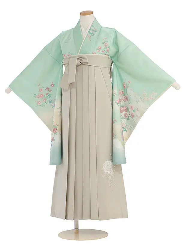 小学生卒業式かんたん袴（女の子）A135 緑 四季花／ベージュ袴