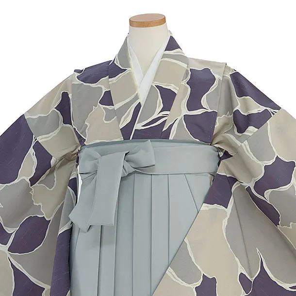 小学生卒業式かんたん袴（女の子）A150 青紫ベージュグレー 猫／ブルーグレー袴