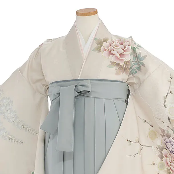 小学生卒業式かんたん袴（女の子）A152 ベージュ 鹿の子梅牡丹／ブルーグレー袴