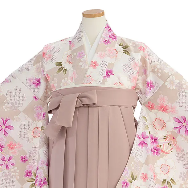 小学生卒業式かんたん袴（女の子）A155 ベージュ 桜市松／ピンクベージュ袴