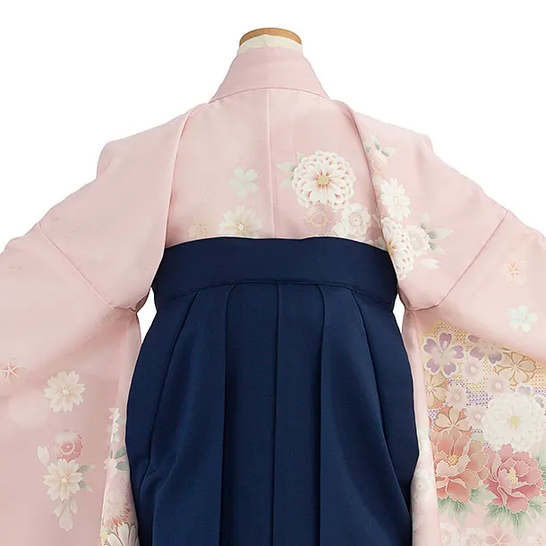 小学生卒業式かんたん袴（女の子）A158 ピンク 華雪輪／紺袴