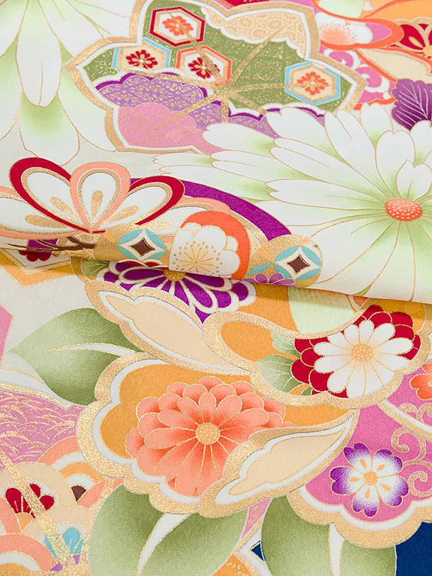 小学生卒業式かんたん袴（女の子）A169 オフホワイト 椿楓／赤袴