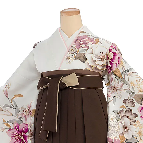 卒業式女性袴 A066 白 牡丹百合鞠／茶色 花七宝袴
