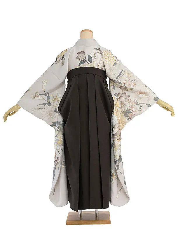 卒業式女性袴 A070 淡グレー 華鞠／チャコールグレー 花七宝袴袴