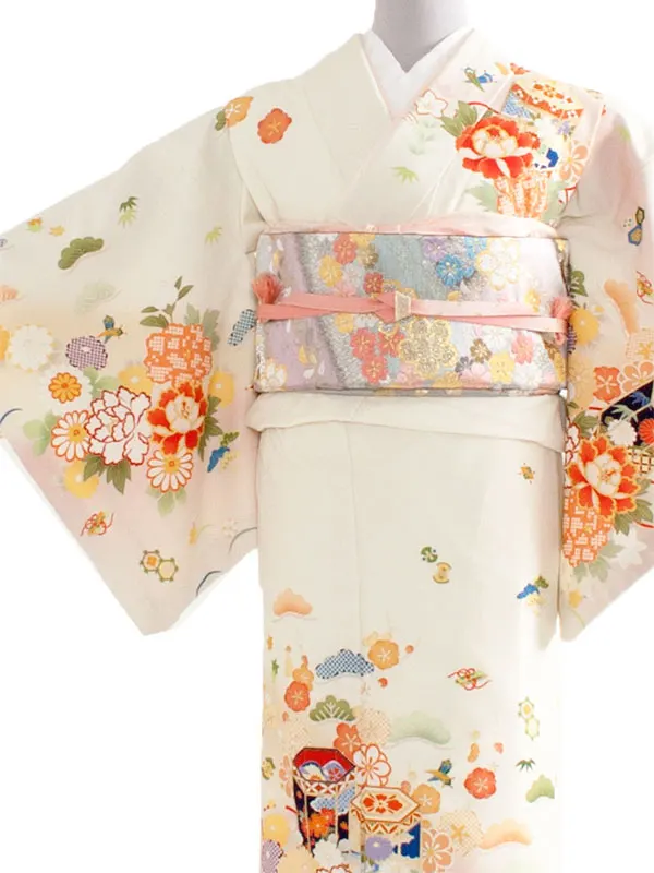 訪問着 228 クリーム/貝桶に牡丹