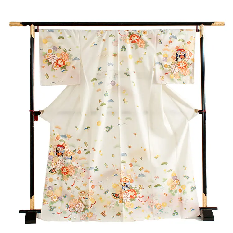 訪問着 228 クリーム/貝桶に牡丹