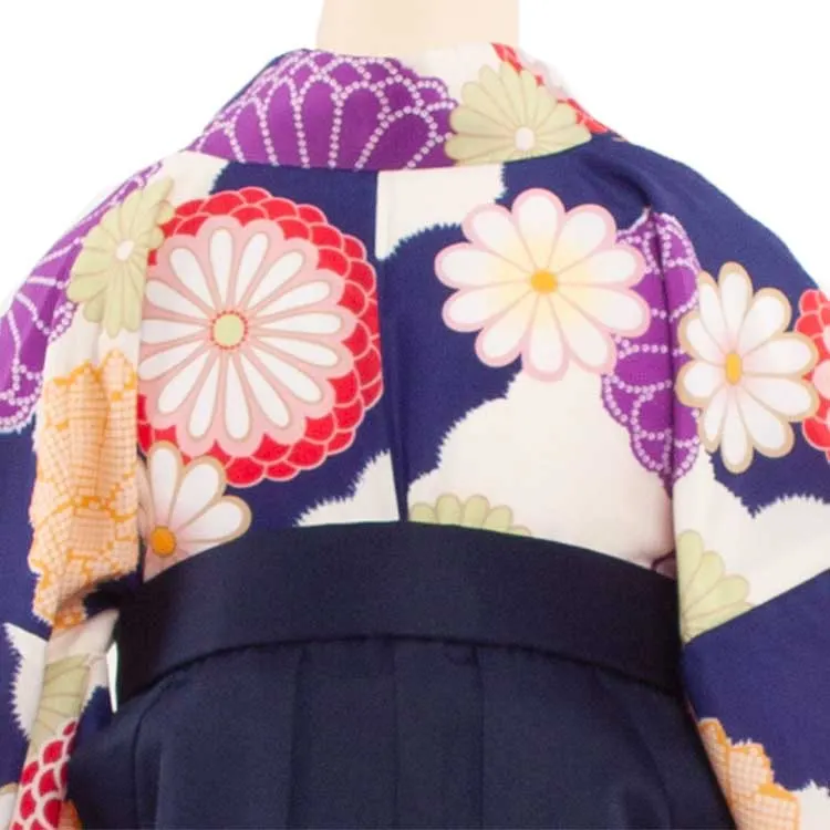 卒業袴レンタル 0076 菊柄 刺しゅう紺袴