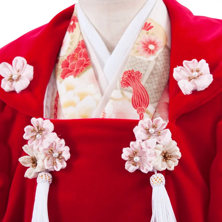 七五三レンタル （3歳女児被布）3592 華徒然 薄アイボリー 牡丹 貝桶 松