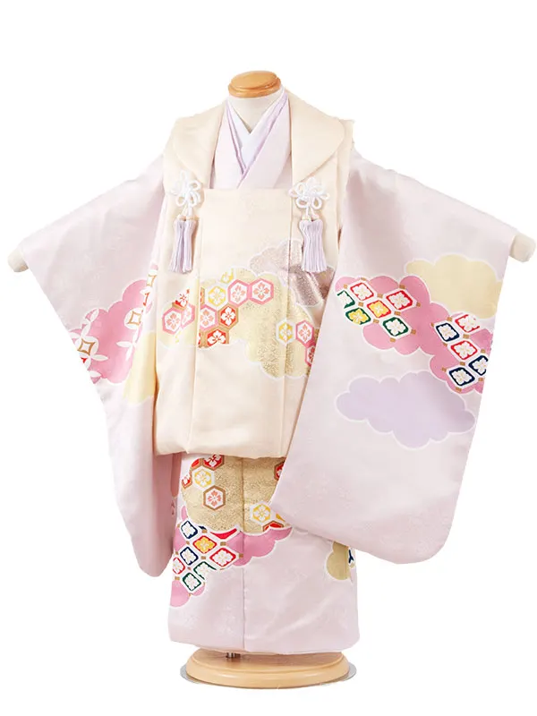 七五三レンタル （3歳女児被布）3653 ライトベージュ×薄ピンク 雲取り