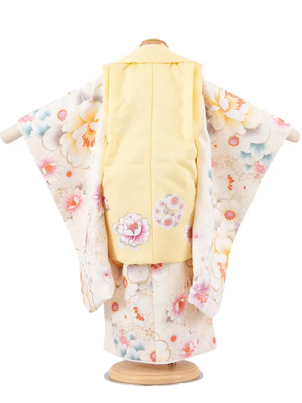 七五三レンタル （3歳女児被布）3668 Shinako 黄×クリーム 牡丹