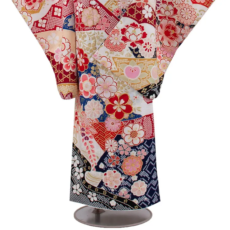 ジュニア着物 白地 しぼり調 桜 牡丹 9042