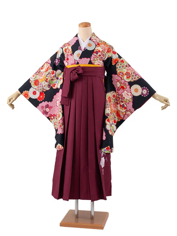 小学生卒業袴レンタル（女の子） 黒地 絞り調 ねじり梅 B001