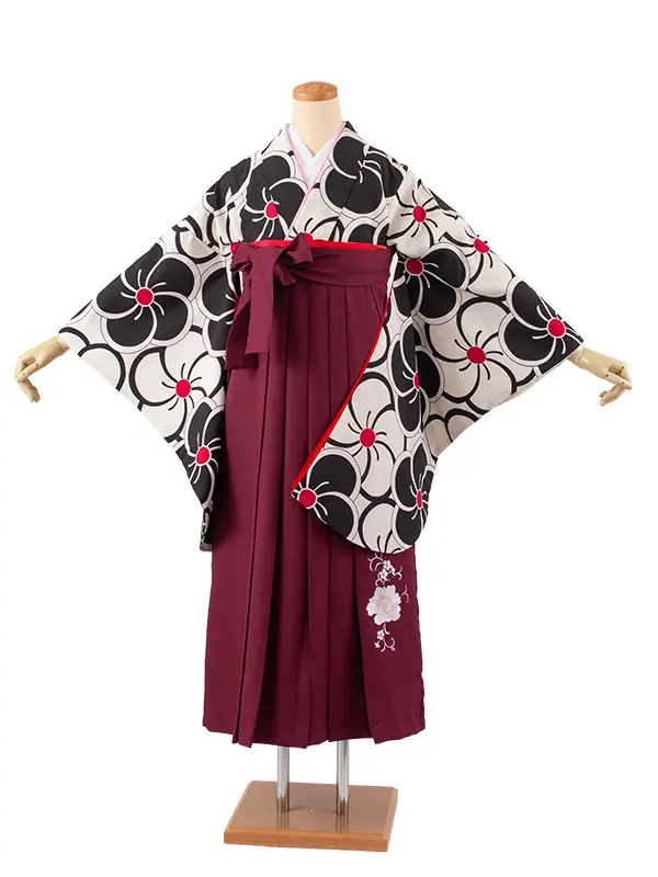 小学生卒業袴レンタル（女の子） アイボリー ねじり梅 B002